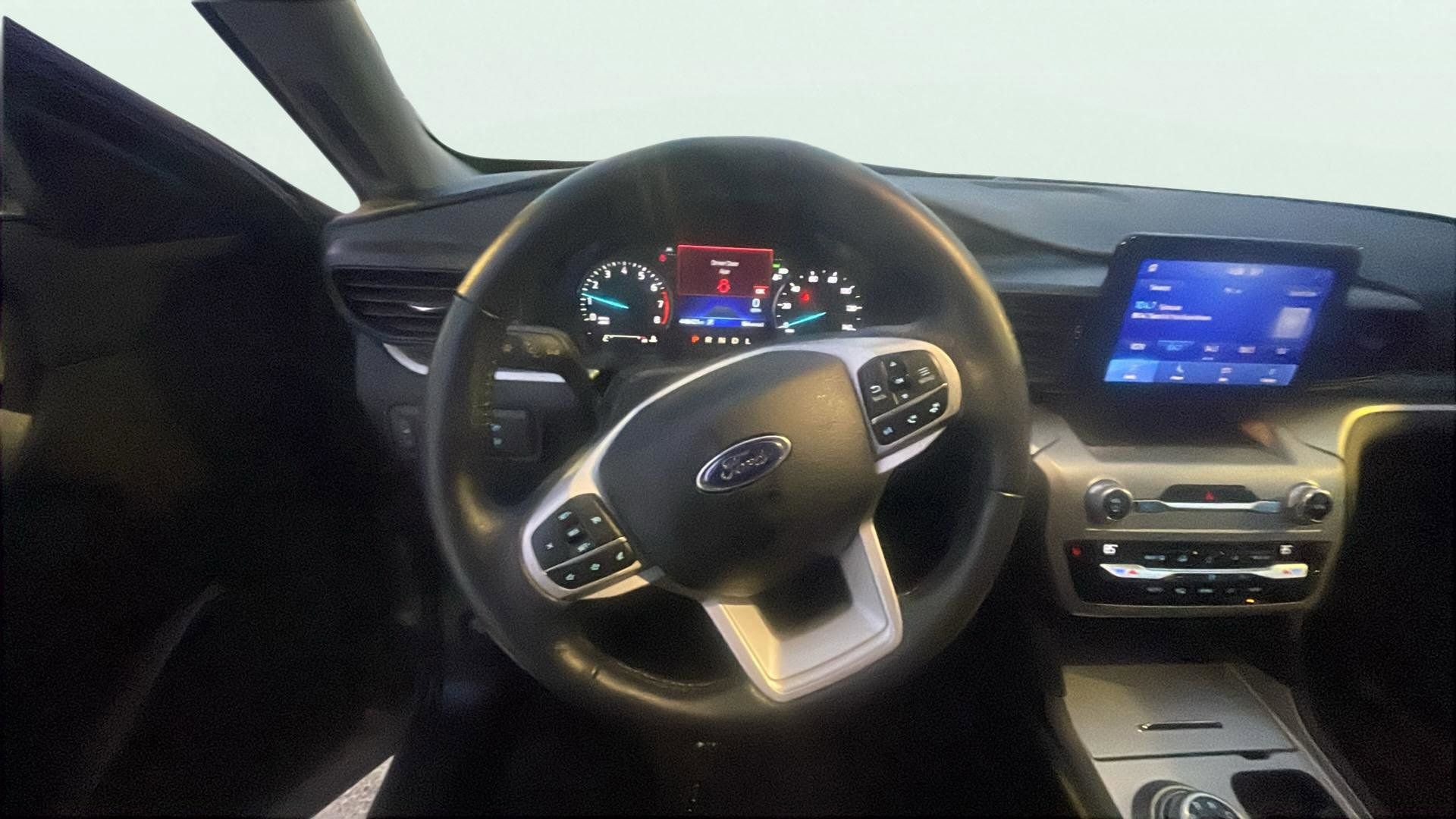 Certified 2021 Ford Explorer XLT image 14