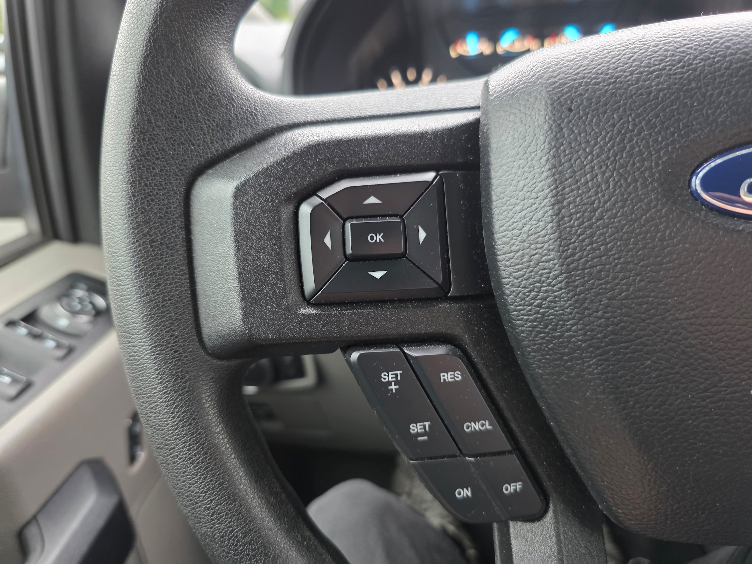 Certified 2018 Ford F150 XL w/ Equipment Group 101A Mid AWD/4WD image 16