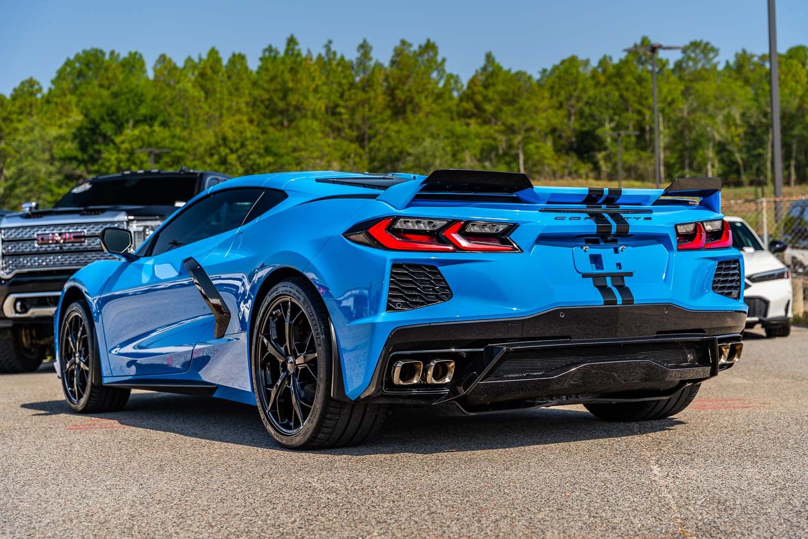 Used 2022 Chevrolet Corvette Stingray Premium Cpe w/ Z51 Performance Package RWD image 5