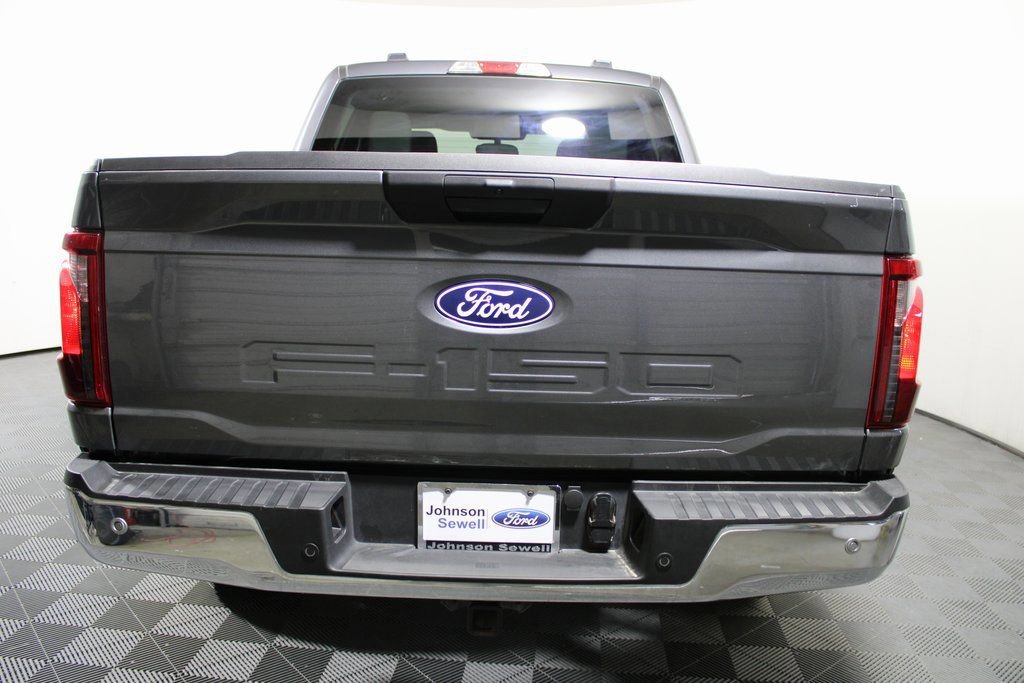 Certified 2025 Ford F150 XLT w/ Equipment Group 301A Standard image 3