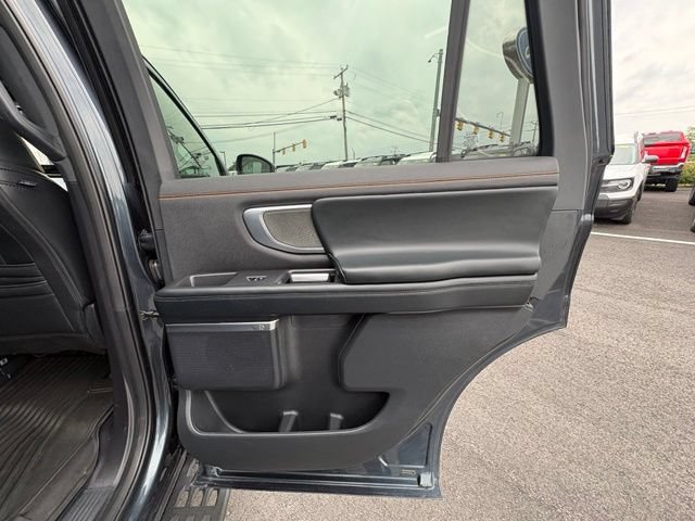 Certified 2025 Ford Expedition Tremor AWD/4WD image 37