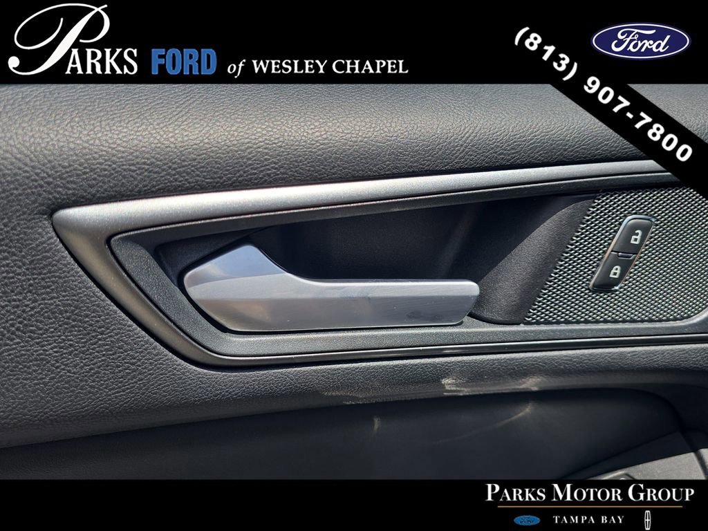 Certified 2020 Ford Edge SE w/ Cargo Accessory Package image 16