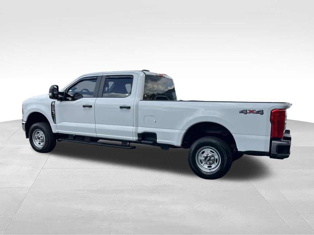 Certified 2024 Ford F250 XL w/ XL Chrome Package AWD/4WD image 7