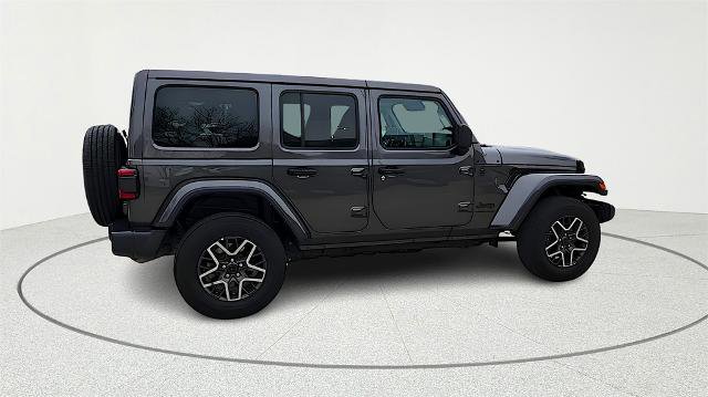Used 2025 Jeep Wrangler Unlimited Sahara image 31