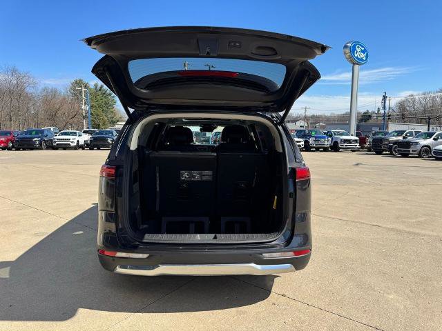 Used 2022 Kia Carnival SX Prestige image 6