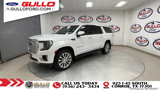 Used 2022 GMC Yukon XL Denali w/ Denali Premium Package AWD/4WD image 4