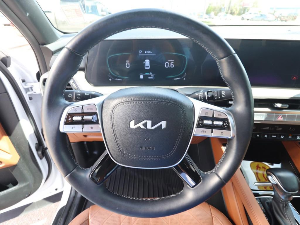 Used 2024 Kia Telluride EX X-Line image 18