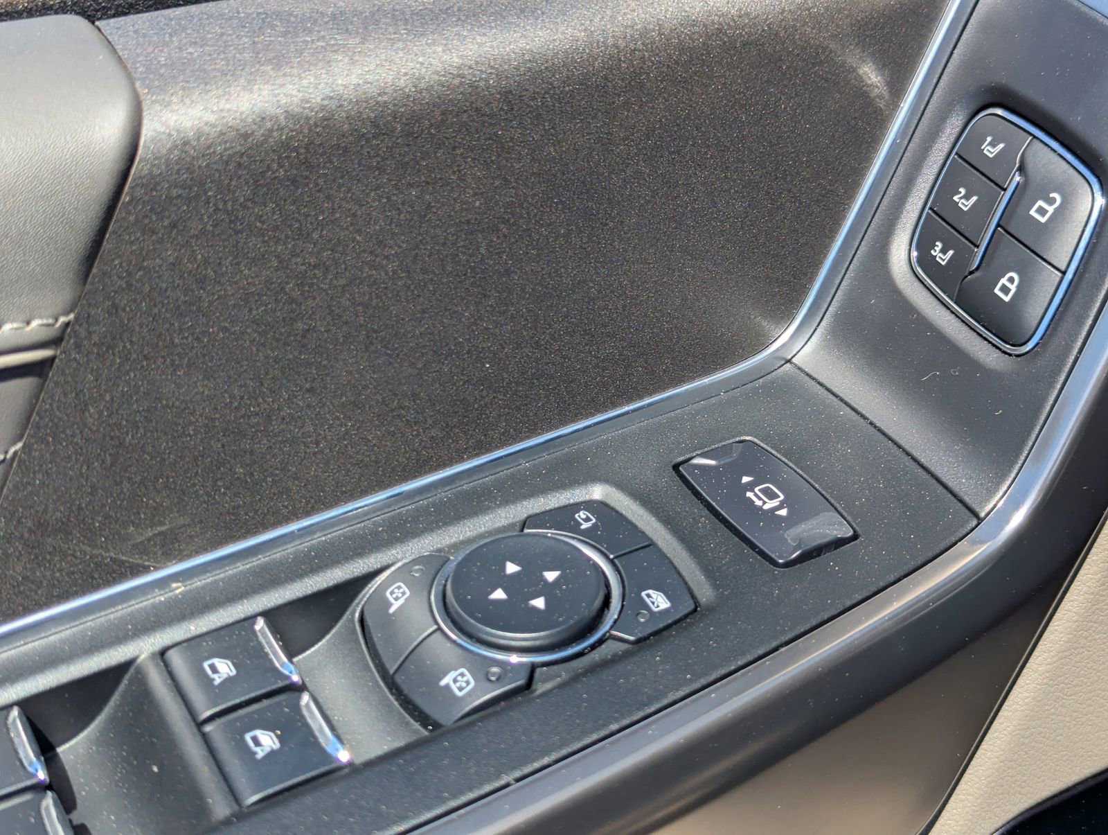 Certified 2026 Ford F250 Platinum w/ Platinum Plus Package AWD/4WD image 22