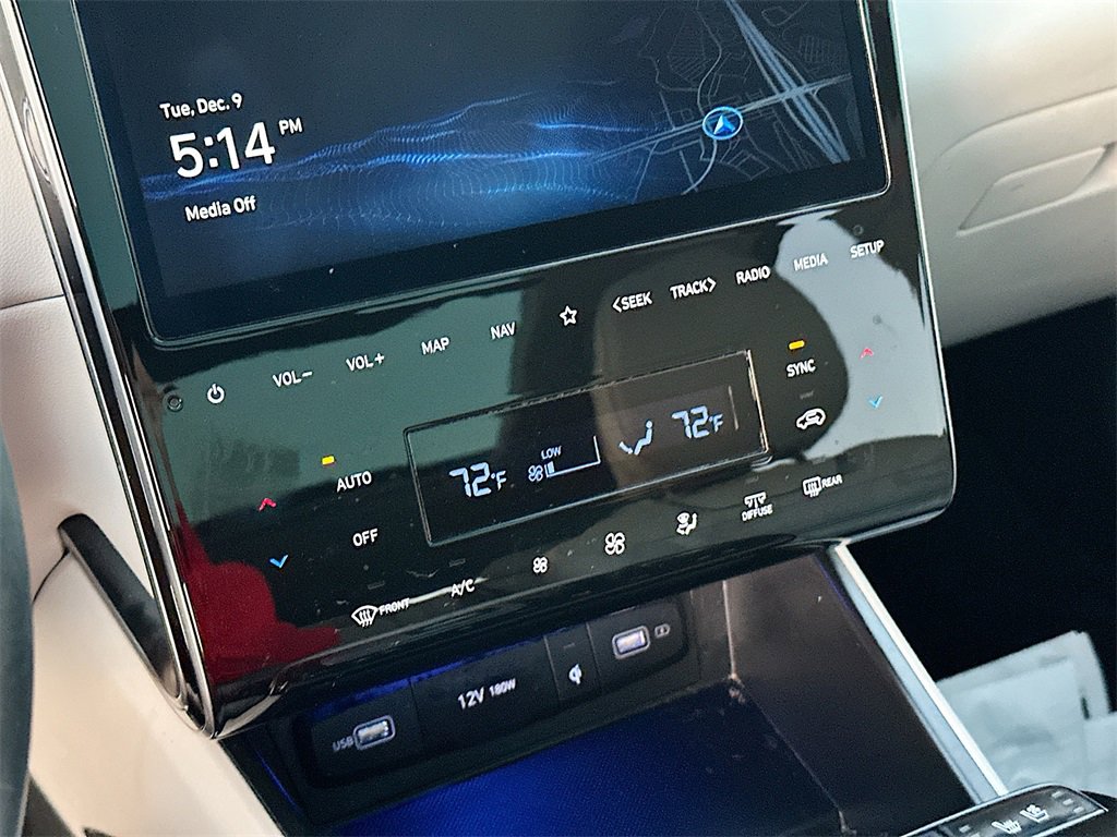 Used 2024 Hyundai Tucson Limited image 14