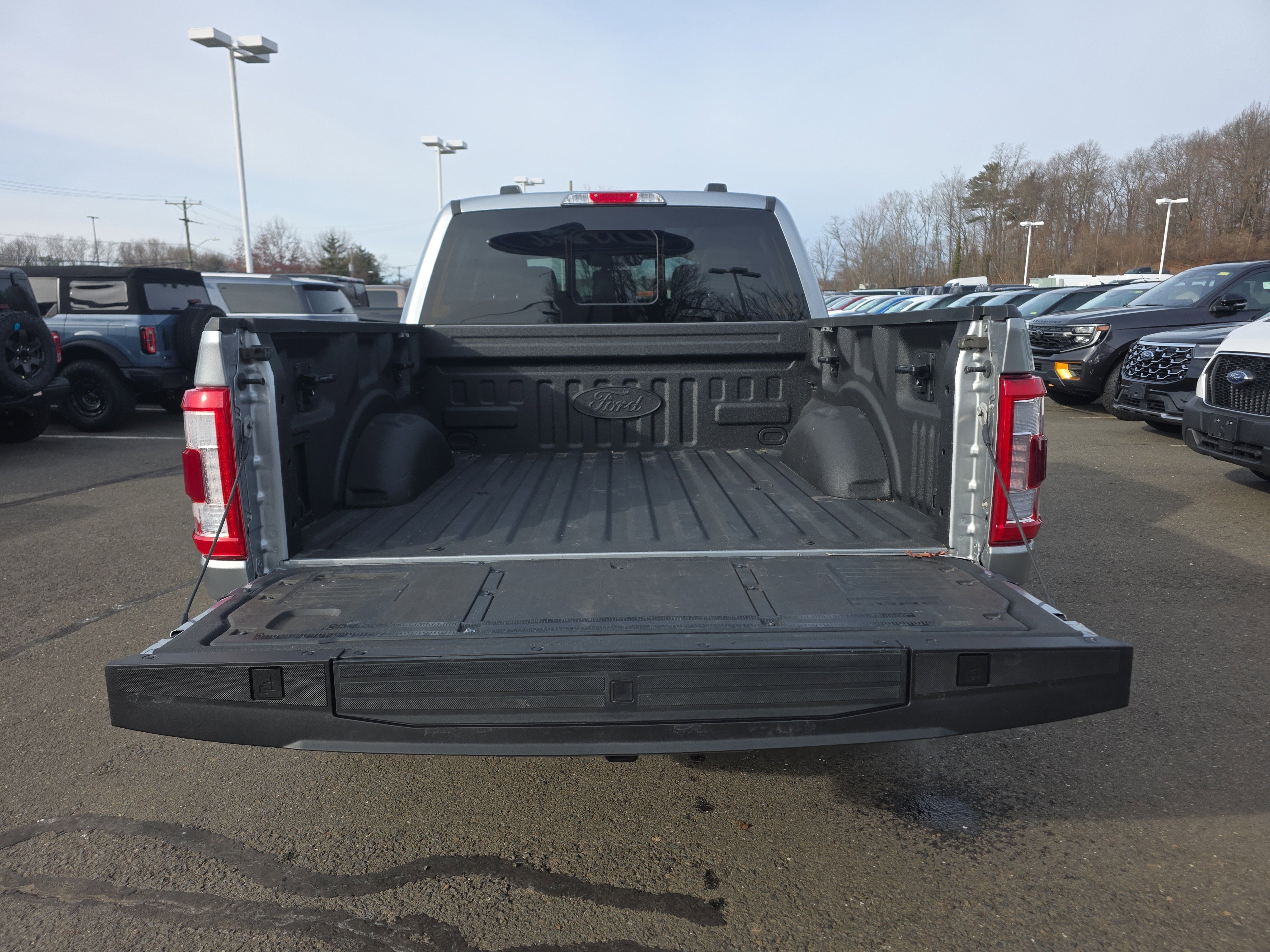 Certified 2022 Ford F150 Lariat w/ Equipment Group 502A High image 17