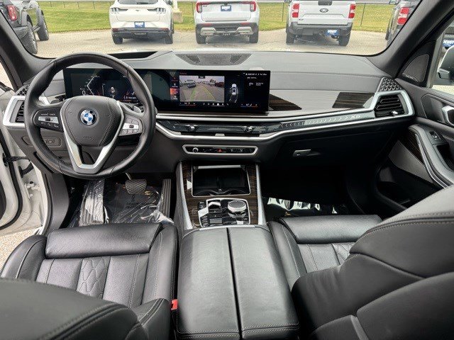 Used 2025 BMW X5 xDrive50e image 33