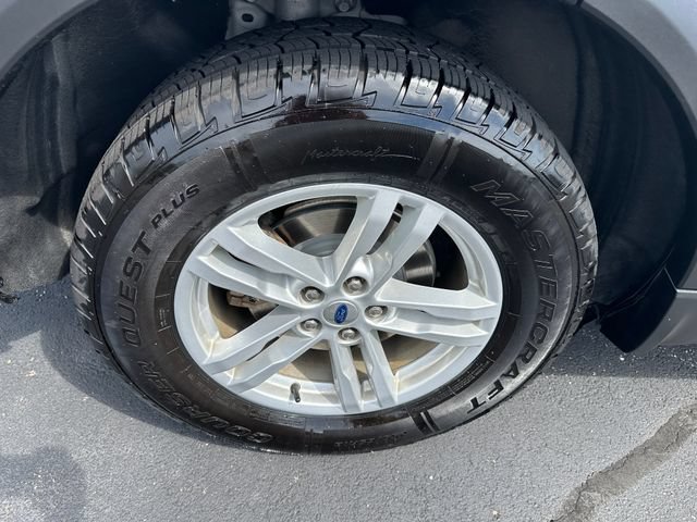 Certified 2023 Ford Explorer XLT AWD/4WD image 7