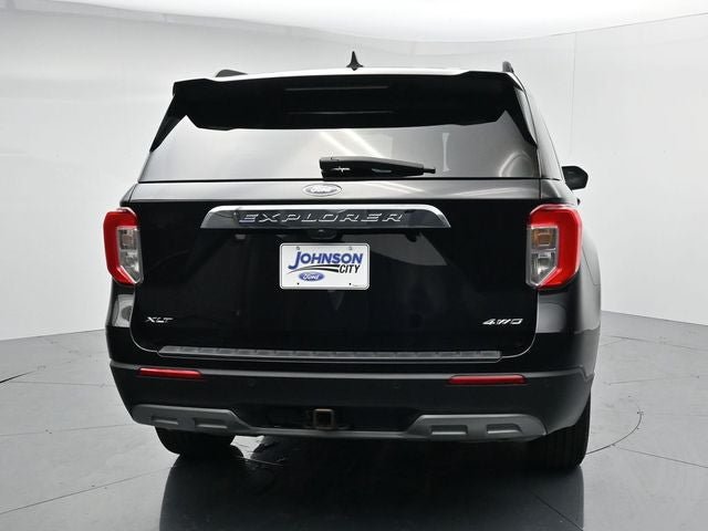 Certified 2023 Ford Explorer XLT w/ Equipment Group 202A AWD/4WD image 7