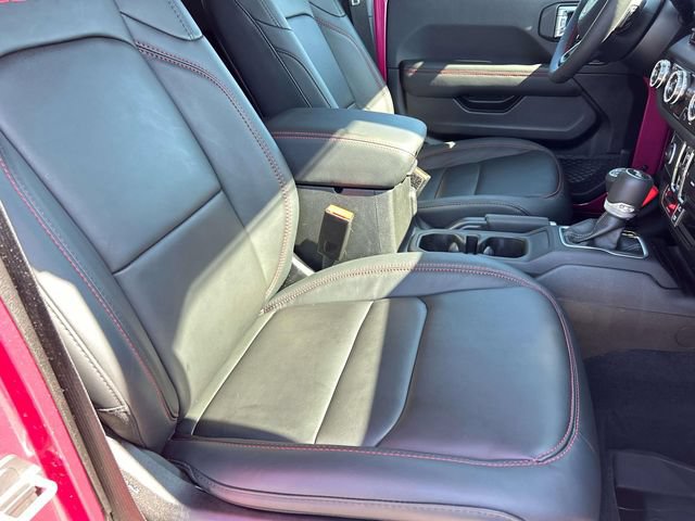 Used 2024 Jeep Wrangler Unlimited Rubicon AWD/4WD image 24