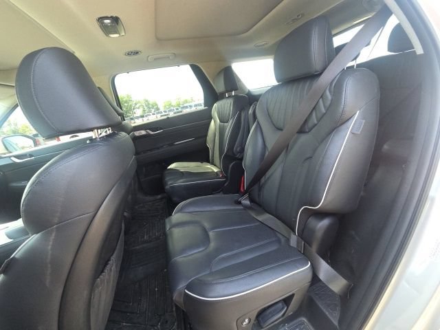 Used 2024 Hyundai Palisade Limited FWD image 20