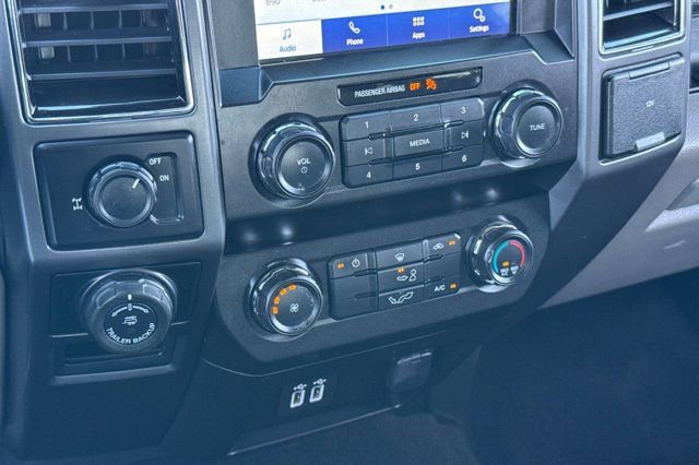 Certified 2019 Ford F150 XLT w/ Trailer Tow Package image 21