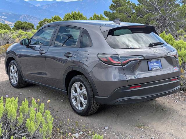 Used 2023 Honda HR-V LX image 4