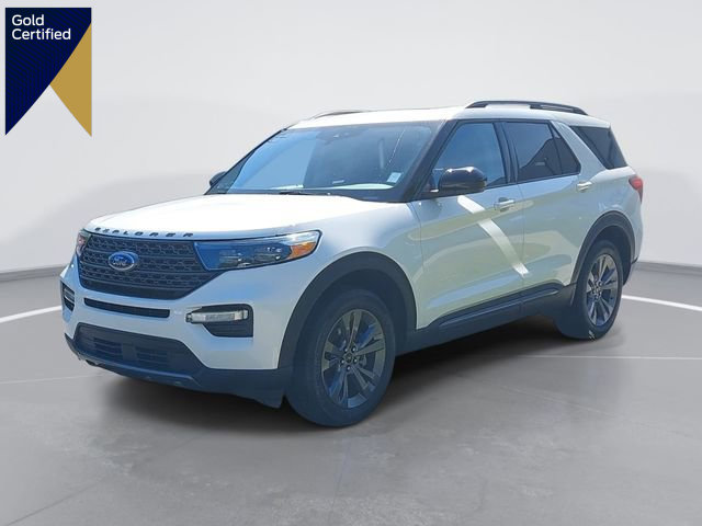 Certified 2022 Ford Explorer XLT w/ Equipment Group 202A