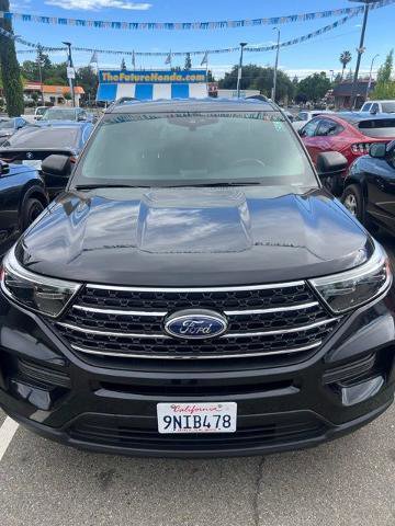 Certified 2020 Ford Explorer XLT w/ Comfort Package AWD/4WD image 3
