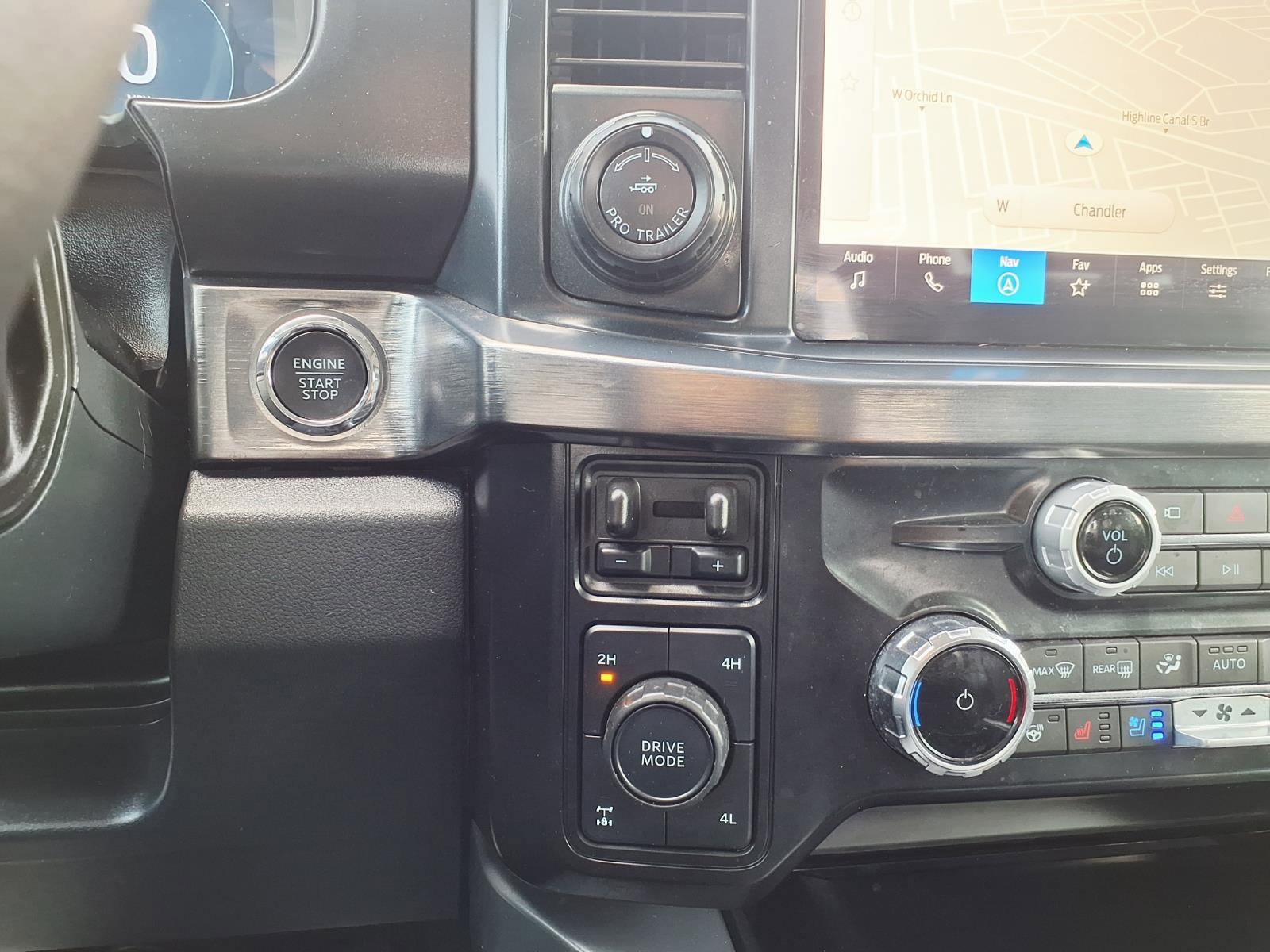 Certified 2025 Ford F250 Lariat w/ Lariat Ultimate Package AWD/4WD image 26