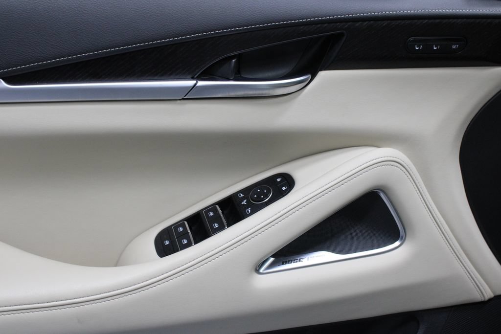 Used 2025 INFINITI QX60 Sensory AWD/4WD image 23