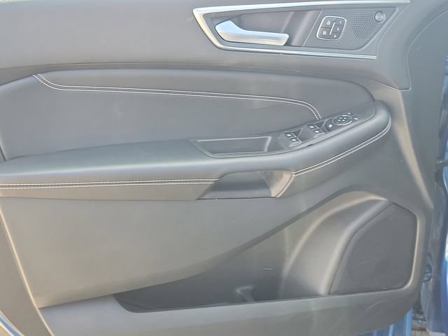 Certified 2024 Ford Edge Titanium AWD/4WD image 24
