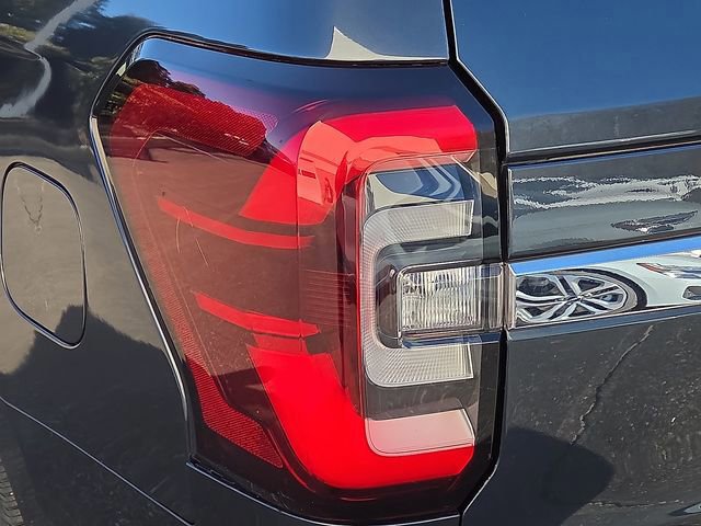 Certified 2022 Ford Expedition Limited image 11