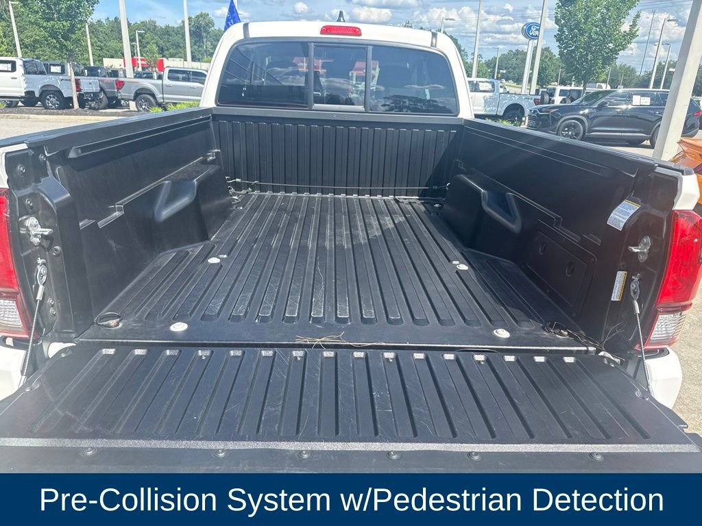 Used 2022 Toyota Tacoma SR RWD image 8