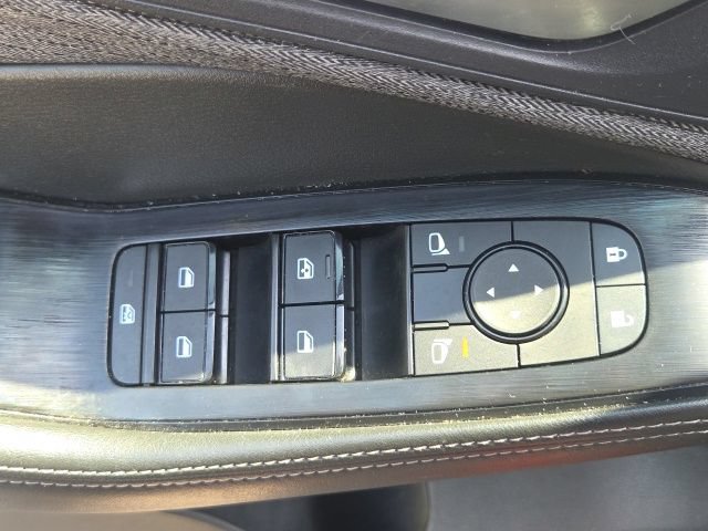 Used 2023 Nissan Rogue SV FWD image 20
