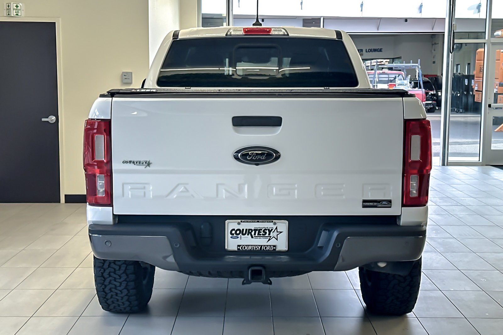 Certified 2023 Ford Ranger Lariat w/ Tremor Off-Road Package AWD/4WD image 5