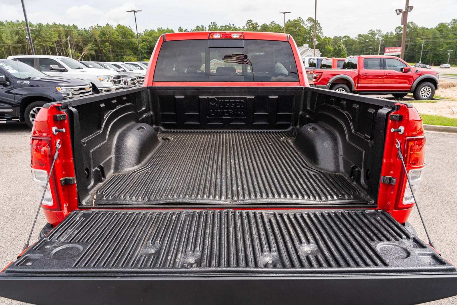 Used 2022 RAM 3500 Tradesman AWD/4WD image 16