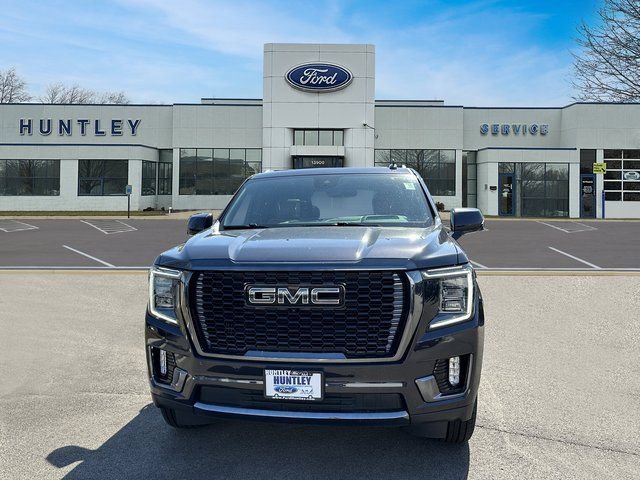 Used 2023 GMC Yukon Denali Ultimate AWD/4WD image 2