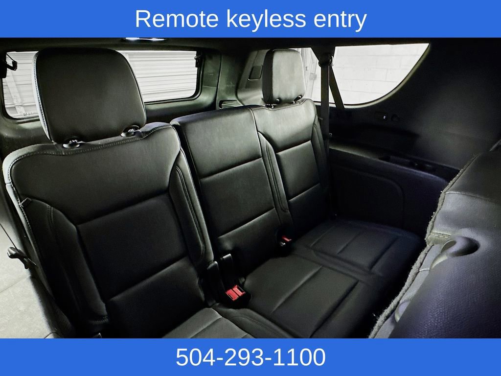 Used 2024 Chevrolet Suburban LT image 27