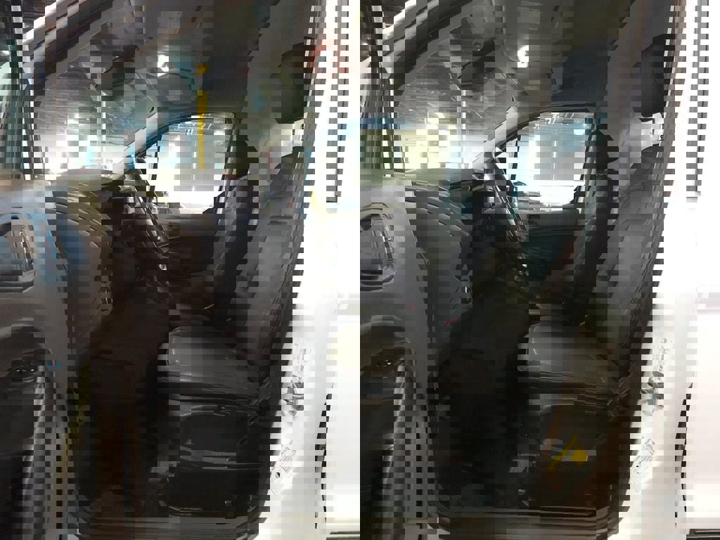 Certified 2022 Ford Transit Connect XL FWD image 18