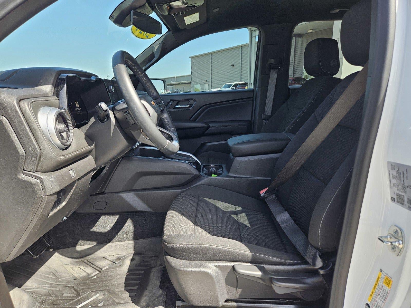 Used 2024 Chevrolet Colorado LT w/ LT Convenience Package RWD image 14