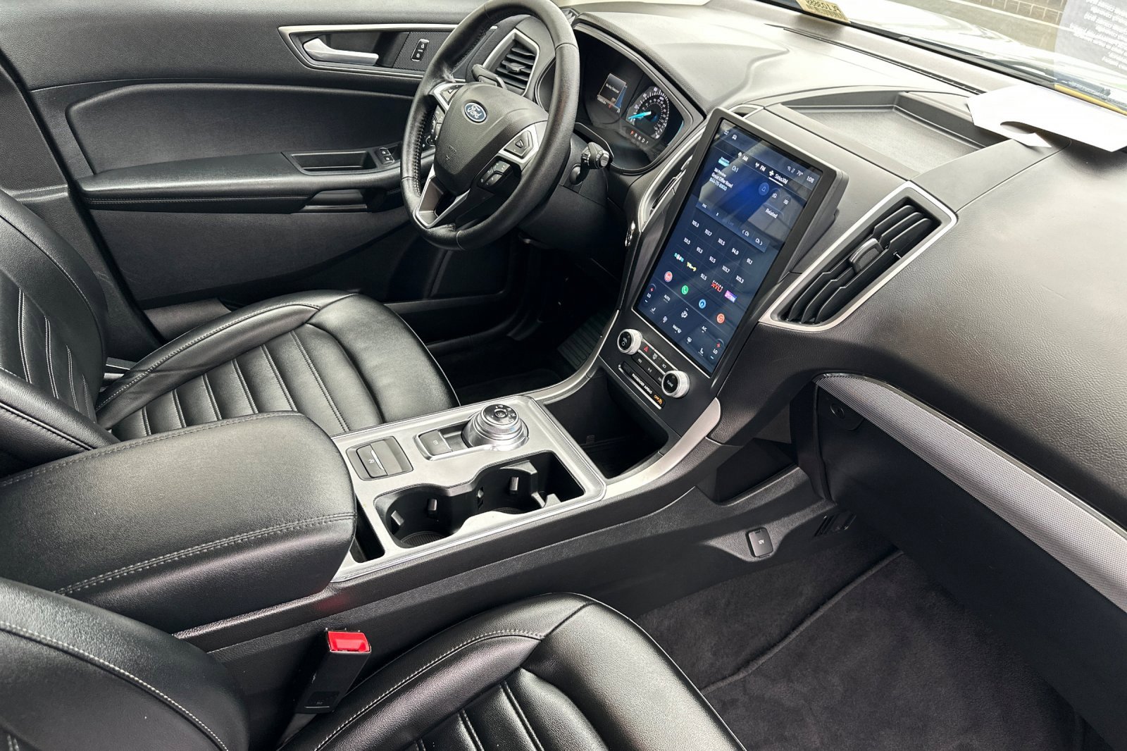 Certified 2022 Ford Edge SEL w/ Convenience Package image 15