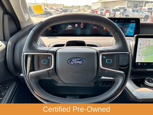 Certified 2025 Ford Expedition Platinum image 34