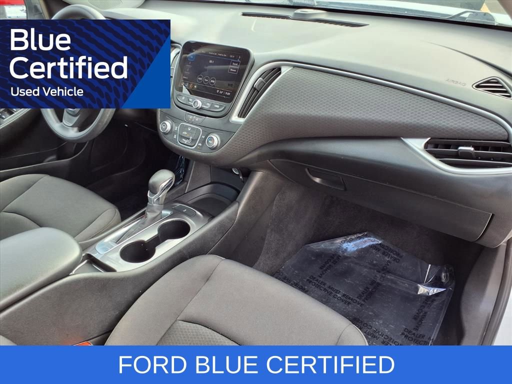 Used 2022 Chevrolet Malibu LS image 29
