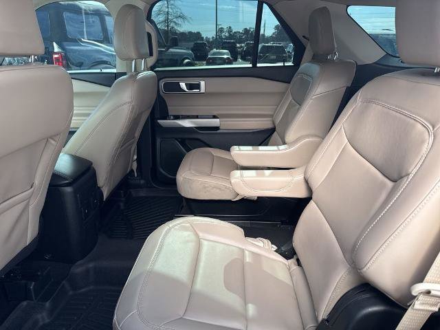 Certified 2024 Ford Explorer XLT w/ Equipment Group 202A image 24