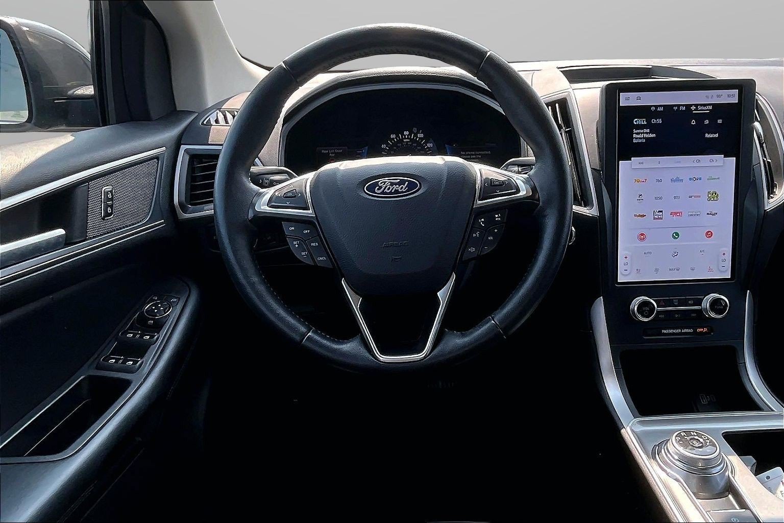 Certified 2023 Ford Edge SEL w/ Convenience Package AWD/4WD image 5