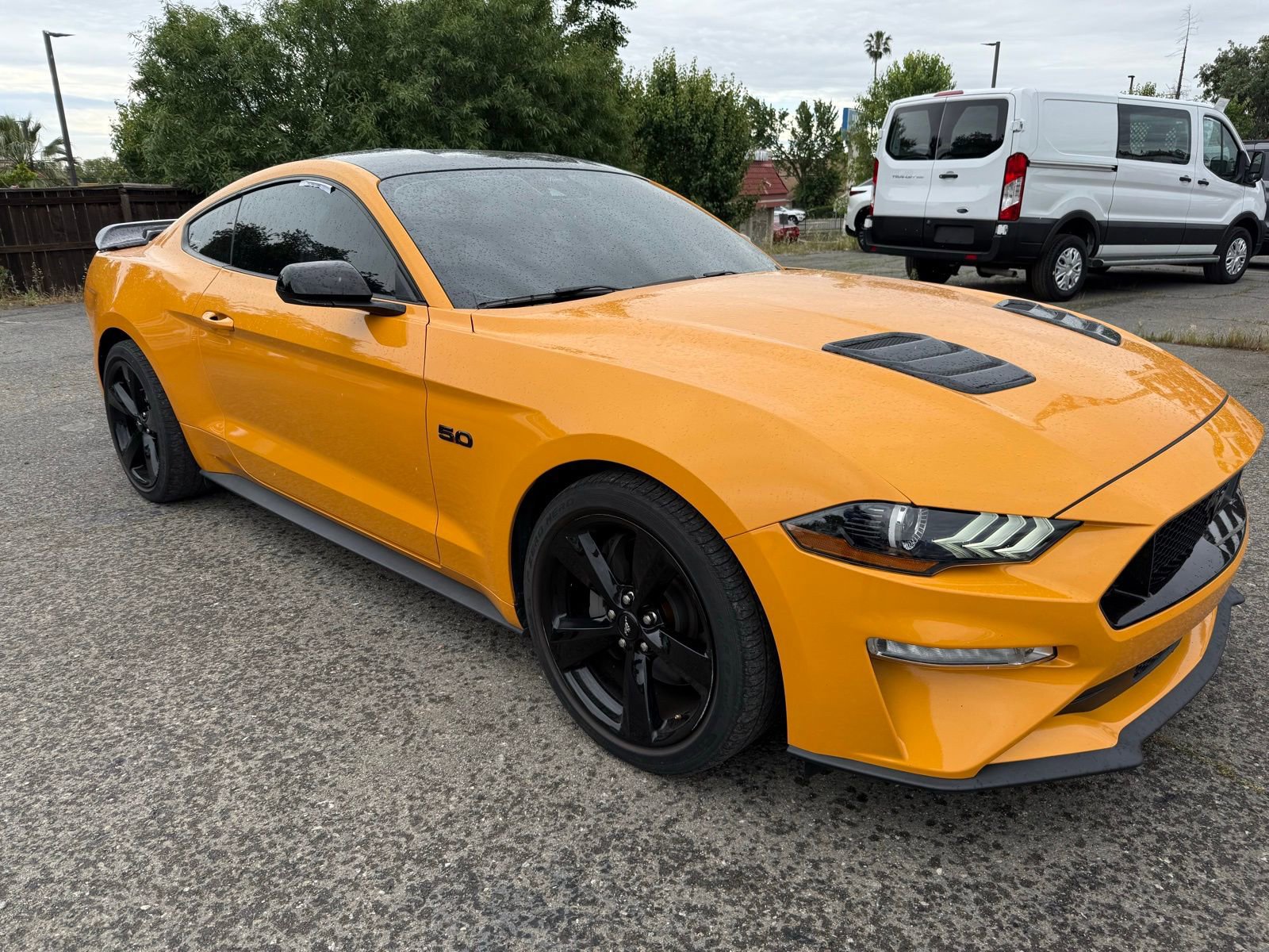 Certified 2022 Ford Mustang GT Premium w/ Black Accent Package RWD image 8