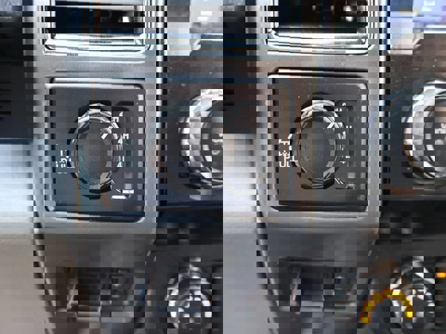 Certified 2021 Ford F250 XLT w/ XLT Premium Package image 24