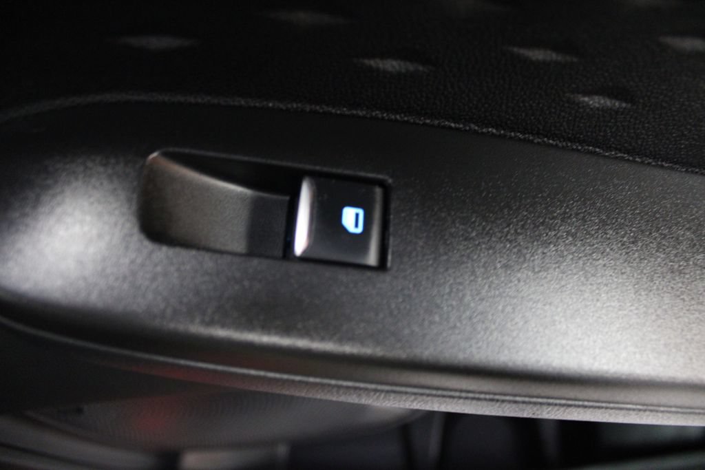 Certified 2020 Ford Escape SE AWD/4WD image 44