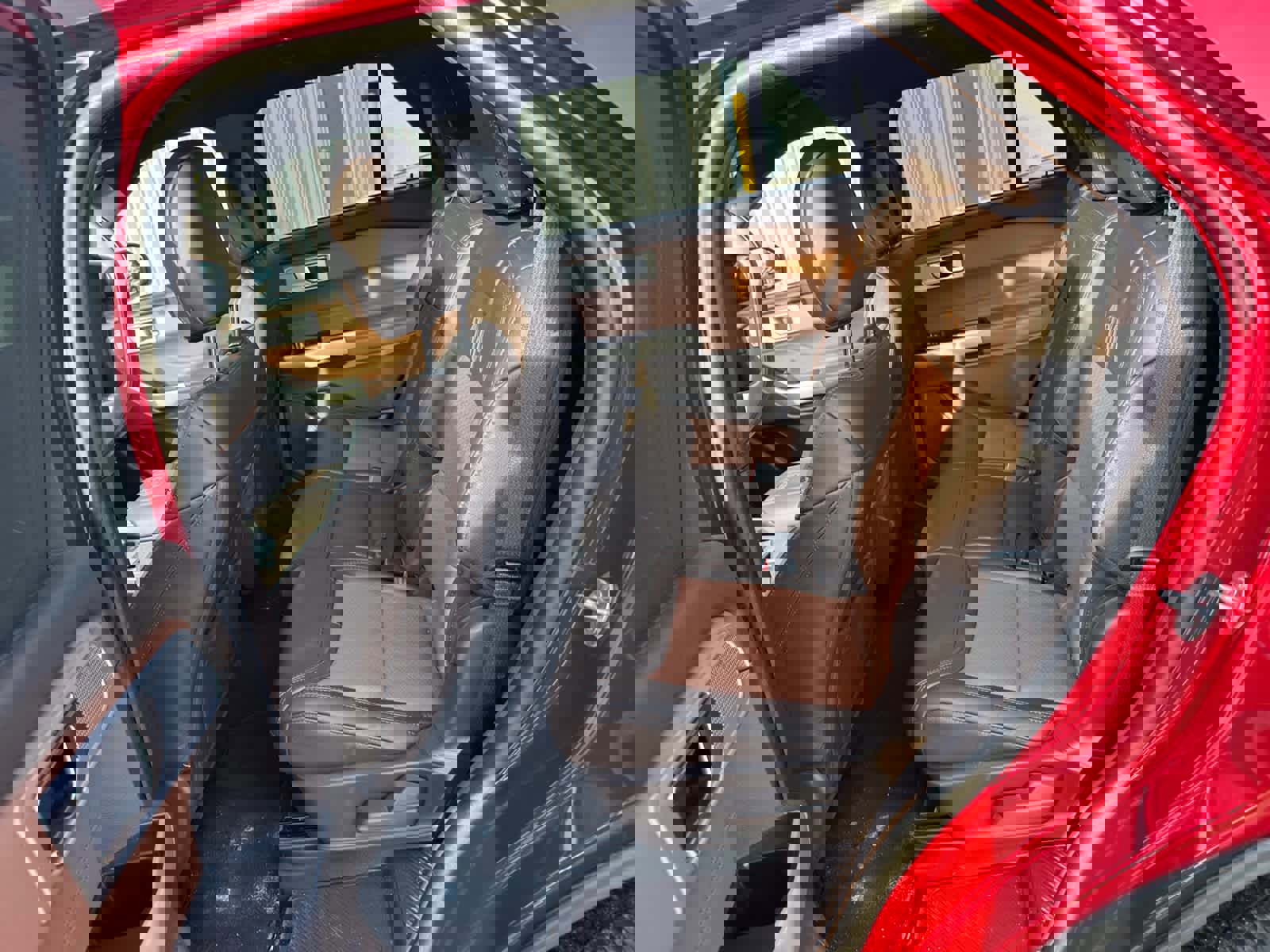 Certified 2023 Ford Explorer King Ranch w/ Class IV Trailer Tow Package image 16