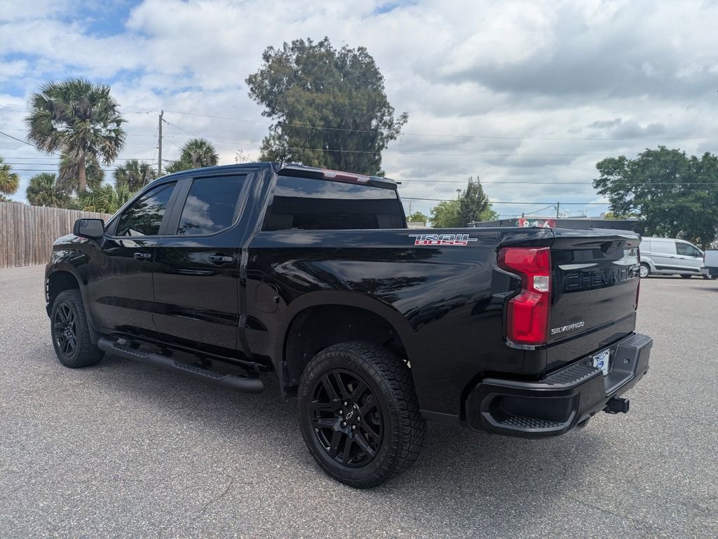 Used 2021 Chevrolet Silverado 1500 LT Trail Boss w/ Bed Protection Package AWD/4WD image 8