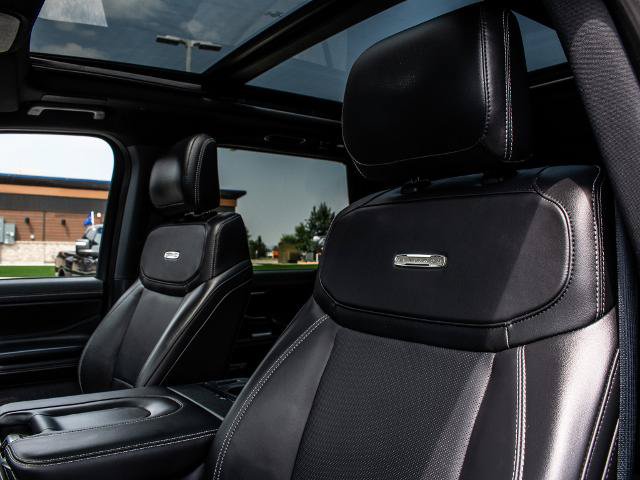 Certified 2025 Ford Expedition Max Platinum w/ Stealth Performance Package AWD/4WD image 17