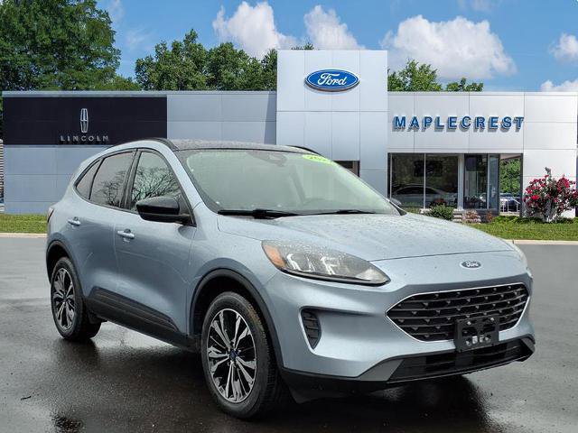 Certified 2022 Ford Escape SE w/ SE Sport Appearance Package image 7