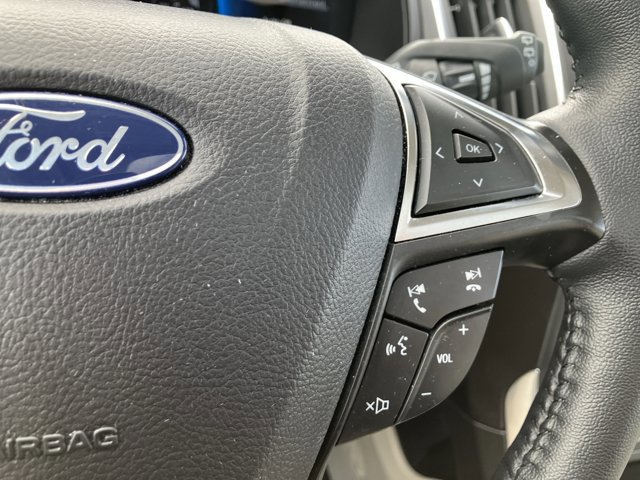 Certified 2024 Ford Edge Titanium image 37