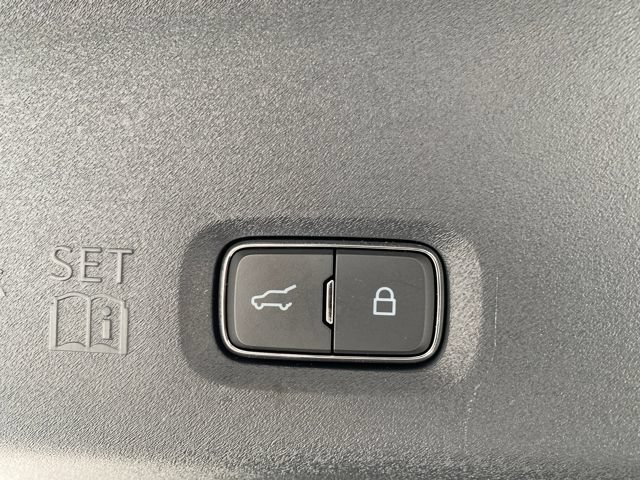 Certified 2025 Ford Expedition Max Active AWD/4WD image 13