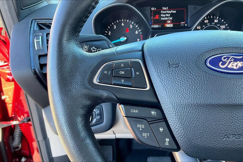 Certified 2019 Ford Escape Titanium AWD/4WD image 17